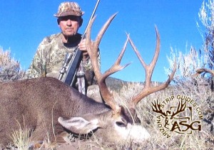 trophy mule deer hunts