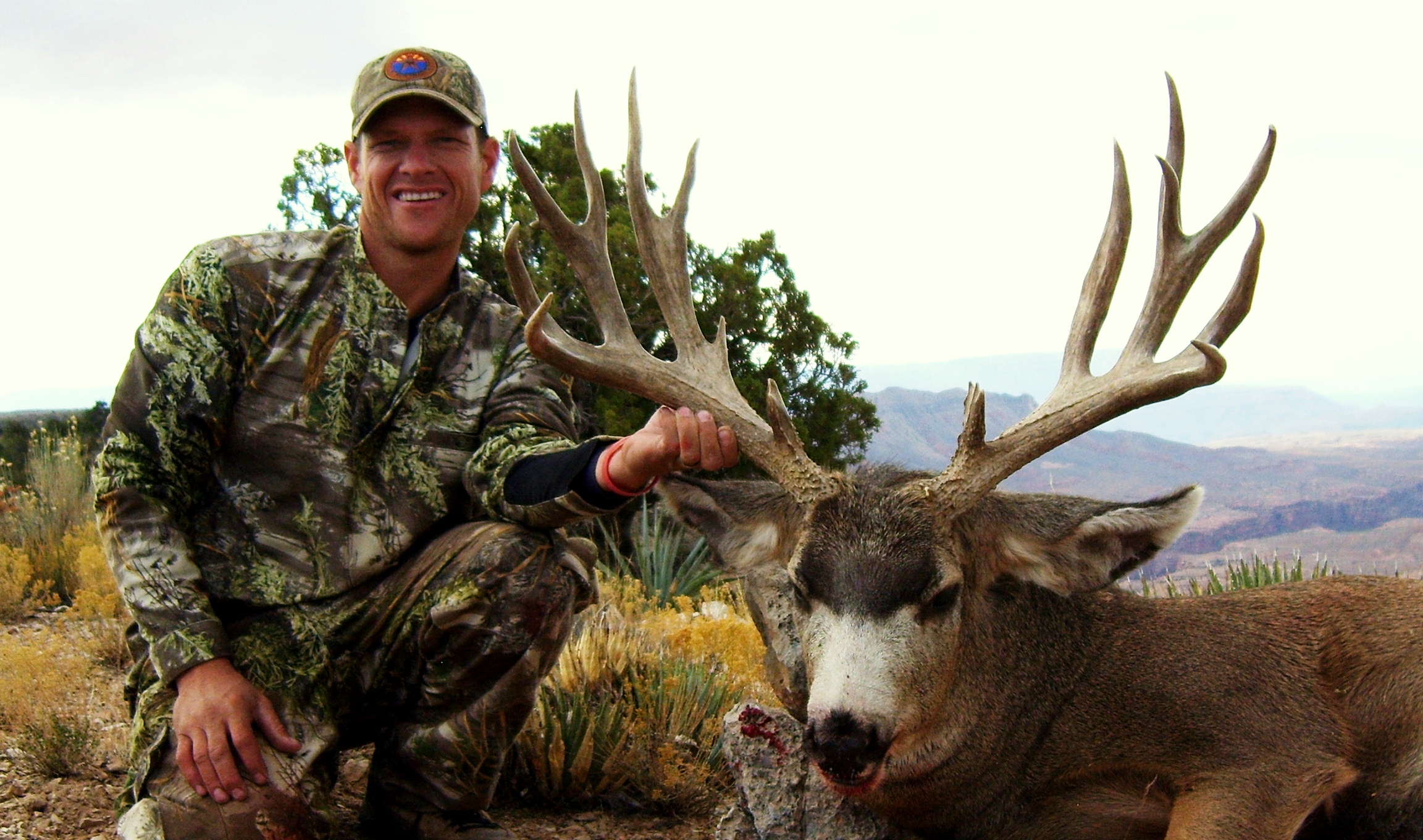 Arizona Strip Guides Team | Arizona Strip Mule Deer Outfitters