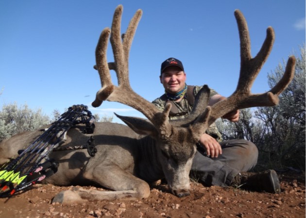 Unit 12A West Kaibab Mule Deer Guides - 12A west Kaibab outfitters